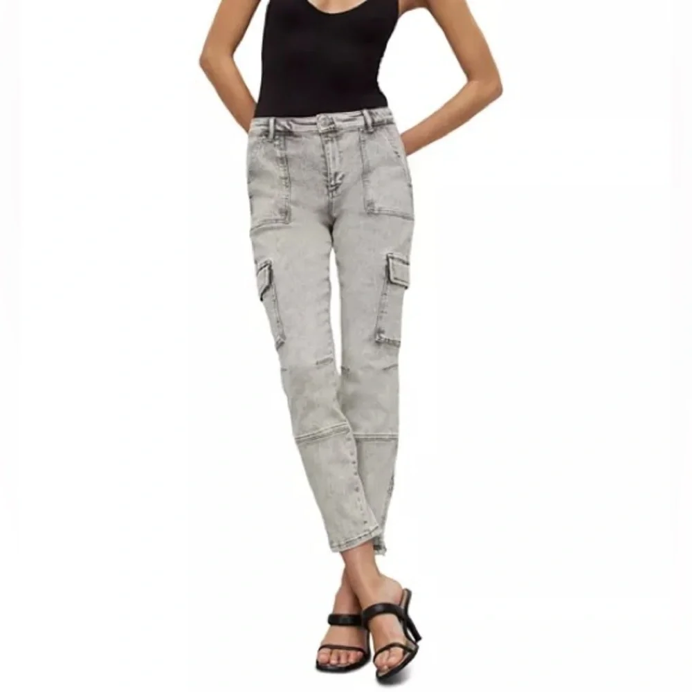 NWOT ALLSAINTS Duran Mid Rise Skinny Cargo Pants in Snow Grey - Size W28